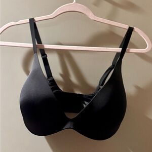 SKIMS super push up bra 34DD (worn ONCE)